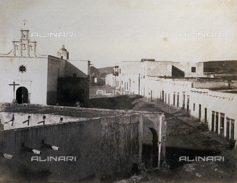 FVQ-F-141032-0000 - A street in Le Parral, in Meixco. On the left the facade of the Church of San Francisco - Date of photography: 1863 - 1866 ca. - Alinari Archives, Florence