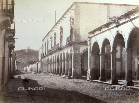 FVQ-F-141041-0000 - The Town Hall of Durango, in Mexico - Date of photography: 1863 - 1866 - Alinari Archives, Florence