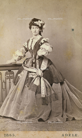 FVQ-F-143091-0000 - Portrait of Maria Strassman, Austrian singer of the Burgtheatre - Date of photography: 1865 - Alinari Archives, Florence