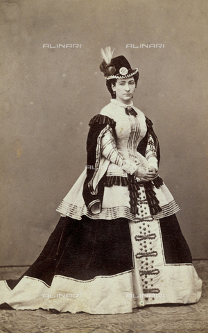 FVQ-F-143096-0000 - Portrait of Maria Strassman, Austrian singer of the Burgtheatre - Date of photography: 1864 - Alinari Archives, Florence