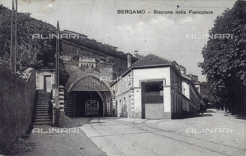 FVQ-F-145121-0000 - The station of the Funicular in Bergamo - Date of photography: 1915 ca. - Alinari Archives, Florence