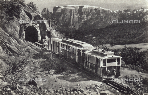 FVQ-F-145135-0000 - The railway of Renon, Bolzano - Date of photography: 1920 ca. - Alinari Archives, Florence