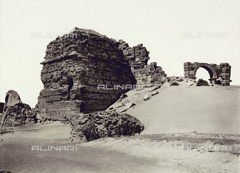 FVQ-F-196848-0000 - Ruins of Leptis Magna in Libya - Date of photography: 1930 ca. - Alinari Archives, Florence