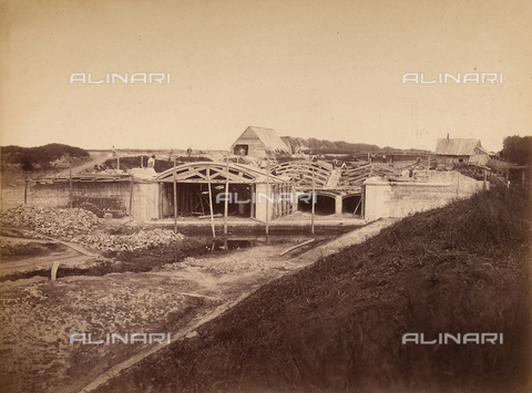 FVQ-F-199778-0000 - Reclamation work on the Veronese and Ostigliese swamps: construction of the canal-bridge of the waters of Bussé Naviglio near Torretta Veneta - Date of photography: 16/05/1873 - Alinari Archives, Florence