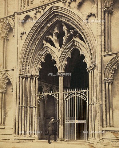 FVQ-F-210666-0000 - East entrance of Ely Cathedral, England - Date of photography: 1868 ca. - Alinari Archives, Florence