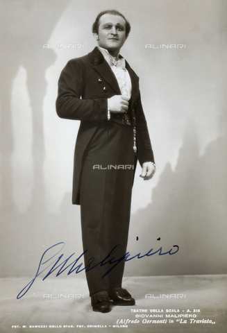 FVQ-F-P56689-0000 - Ritratto del cantante lirico Giovanni Malipiero (Alfredo Germont) ne "La Traviata" - Data dello scatto: 1940 - Archivi Alinari, Firenze