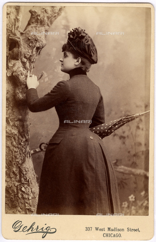 GBB-F-003968-0000 - 1886, CHICAGO, USA : The celebrated Broadway actress EDITH M. KINGDON (1864 - 1923) wife of multimillionnaire Railways magnate George Jay Gould I (1864 - 1923) from 1886. The couple have 7 sons. George was one of 6 sons of " Robber Baron " and builder of railways JASON JAY GOULD (1836 - 1892) and Helen Day Miller (1838 - 1889). - © ARCHIVIO GBB / Archivi Alinari