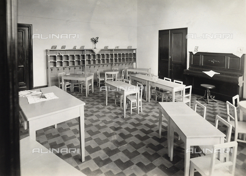 GCQ-A-003405-0009 - Activities of the Italians abroad. Casa d'Italia in Belo Horizonte: the kindergarten schoolroom - Date of photography: 1930 - 1935 ca. - Alinari Archives, Florence