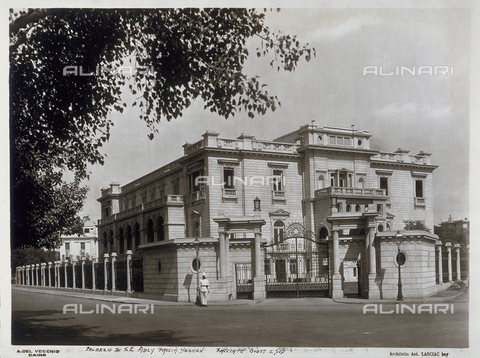 GCQ-A-003407-0042 - The westeren faà§ade of the Palace of Adly Pasha Yeghean, realized by the architect Antonio Lasciac, in Cairo - Date of photography: 1910-1915 ca. - Alinari Archives, Florence