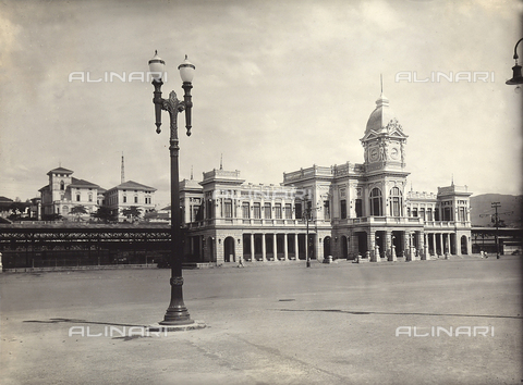 GCQ-F-008570-0000 - Italians working abroad. The central train station in Belo Horizonte, Brazil, built from a plan by Luigi Olivieri - Date of photography: 1930 - 1940 - Alinari Archives, Florence