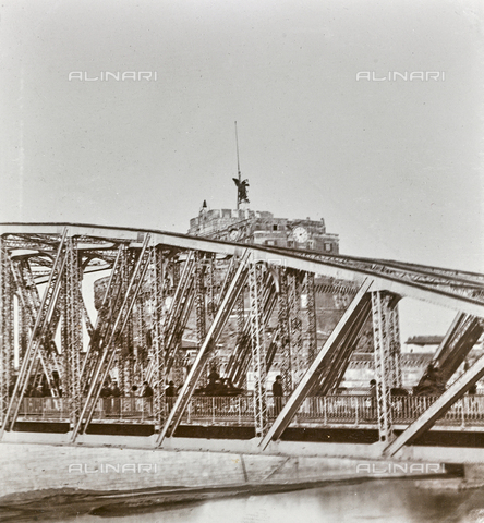 GLQ-F-001808-0000 - Ponte degli Alari, built in 1889, and Castel Sant'Angelo in Rome - Date of photography: 09/02/1896 - Alinari Archives, Florence