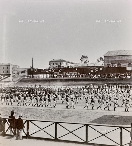 GLQ-F-002183-0000 - Italian and German gymnasts during an exercise in the presence of the Sovereigns, Velodrome, Rome - Date of photography: 08/09/1895 - Alinari Archives, Florence