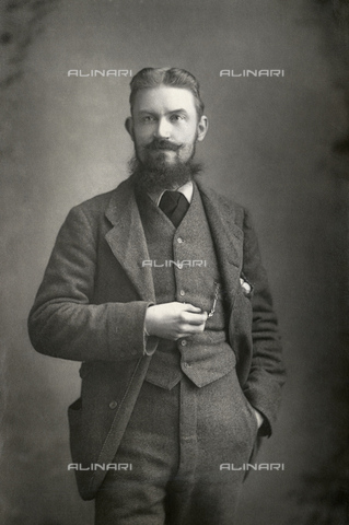 GRC-F-005323-0000 - GEORGE BERNARD SHAW (1856-1950). Irish writer. Photograph by W. & D. Downey, c1893. - Granger, NYC/Alinari Archives