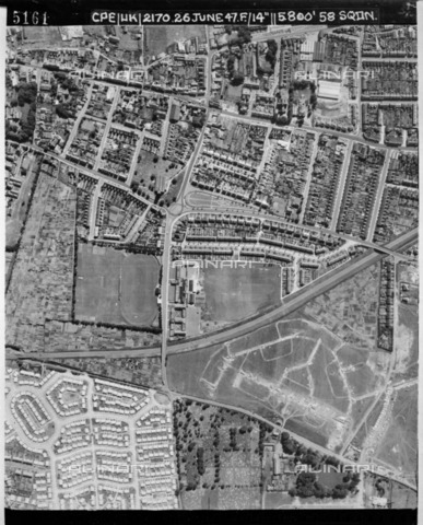 HIP-S-000267-3896 - Great Yarmouth, Norfolk, June 1947. Aerial view of the area near Gorleston Cemetery - Historic England Archive / Heritage Images /Alinari Archives, Florence