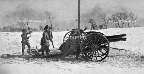 IIB-S-009329-0269 - Japanese soldiers around a cannon, during the attacks on China - Date of photography: 02/1932 - Alinari Archives, Florence