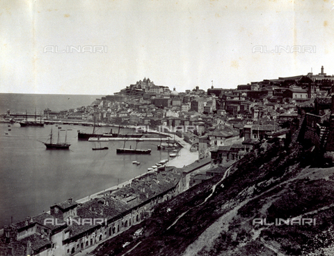 MFC-A-003188-0058 - Panorama of the city of Ancona with part of the harbor - Date of photography: 1880-1890 ca. - Alinari Archives, Florence