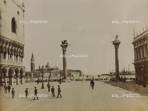 MFC-A-004659-0008 - View of the Piazzetta San Marco in Venice with the church of San Giorgio Maggiore in the background - Date of photography: 1860-1890 - Alinari Archives, Florence
