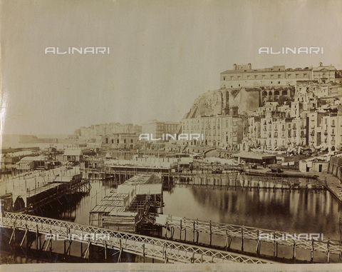 MFC-A-004659-0044 - View of Borgo district Saint Lucia in Naples photographed from Hotel Roma - Date of photography: 1860-1890 - Alinari Archives, Florence