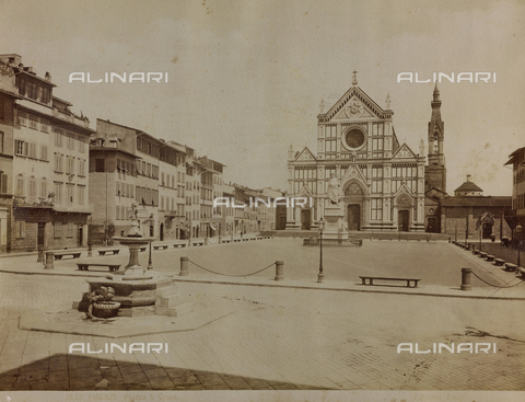 MFC-A-004659-0053 - Piazza Santa Croce in Florence - Date of photography: 1860-1865 - Alinari Archives, Florence
