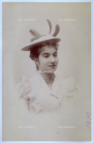 MFC-F-001054-0000 - Half-length portrait of a girl with small plumed hat, a necklace and earrings - Date of photography: 23/08/1893 - Alinari Archives, Florence