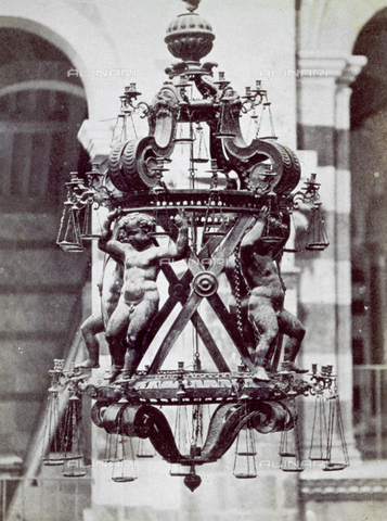 MFC-F-002166-0000 - Wrought iron lantern, decorated with four standing putti holding the structure - Date of photography: 1870 ca. - Alinari Archives, Florence