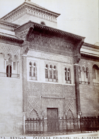 MFC-F-003118-0000 - The main facade of the Royal Palace of Alcà¡zar in Seville - Date of photography: 1870-1880 - Alinari Archives, Florence