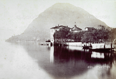 MFC-F-003546-0000 - View of the Lake of Lugano, in Switzerland. On the right the garden of the Belvedere. In the background mount San Salvatore - Date of photography: 1880-1890 ca. - Alinari Archives, Florence