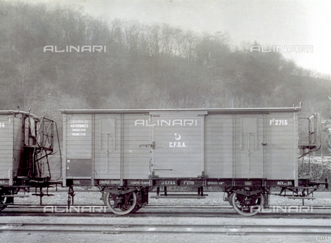 MFC-S-001066-0001 - A freight wagon of the international railways - Date of photography: 1890-1900 ca. - Alinari Archives, Florence