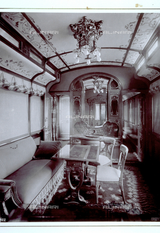 MFC-S-001066-0012 - Interior of the royal coach of the austrian court - Date of photography: 1890-1900 ca. - Alinari Archives, Florence