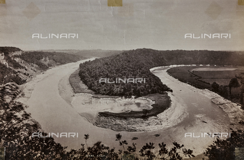 MFC-S-001180-0007 - A meander in a river, in Great Britain, probably in Wales, the course of which has formed a hairpin bend - Date of photography: 1860-1870 ca. - Alinari Archives, Florence