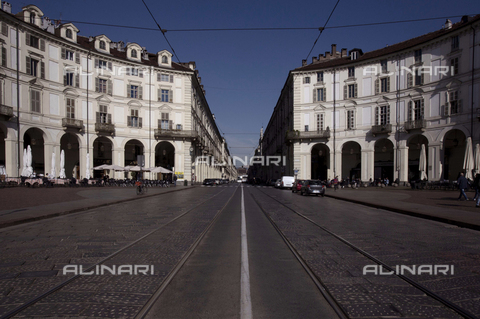 MGA-F-000247-0000 - View of Piazza Vittorio Veneto in Turin - Maurizio Gabbana Archive/ Alinari Archives