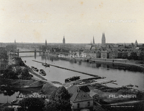 PDC-A-004597-0001 - Panorama of the city of Bremen on the two banks of the Weser river - Date of photography: 1898 - Alinari Archives, Florence