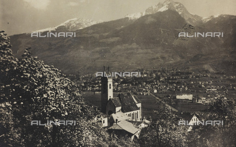 PDC-A-004613-0074 - A panoramic view of Marlengo - Date of photography: 1920 ca. - Alinari Archives, Florence