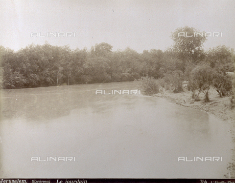 PDC-S-000752-0021 - A large bend of the river Jordan. One of the banks is covered by lush vegetation - Date of photography: 1880-1900 - Alinari Archives, Florence