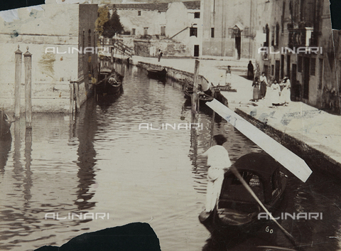 REA-F-000878-0000 - Animated view of Venice - Date of photography: 1860-1870 ca. - Alinari Archives, Florence