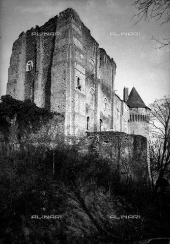RVA-S-000039-0011 - Castello san Jean (Chateau St Jean), la prigione. Nogent-le-Rotrou (Eure-et-Loir) - Data dello scatto: 1900-1910 - Roger-Viollet/Alinari