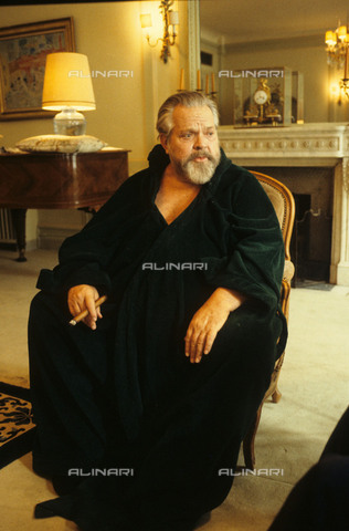 RVA-S-038562-0006 - L'attore e regista americano Orson Welles (1915-1985) - Data dello scatto: 1982 - Jean-Régis Roustan / Roger-Viollet/Alinari