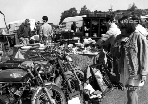 TEA-S-000915-0011 - Antique show in the Vallelunga Racetrack - Date of photography: 1970 ca. - Alinari Archives, Florence