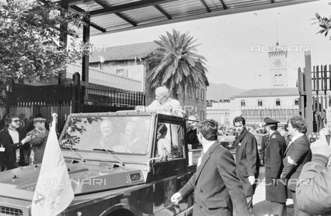 TEA-S-551088-A42C - The visit of Pope John Paul II (Karol Wojtyla) to Terni steelworks - Date of photography: 19/03/1981 - Alinari Archives, Florence