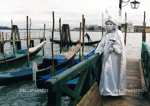 ULL-F-317811-0000 - Una maschera al Carnevale di Venezia - Data dello scatto: 1995 - Wodicka / Ullstein Bild / Archivi Alinari
