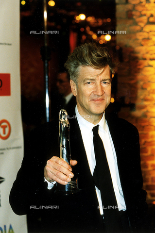 ULL-F-453462-0000 - David Lynch premiato a Berlino, 1999 - Data dello scatto: 1999 - Ullstein Bild / Archivi Alinari